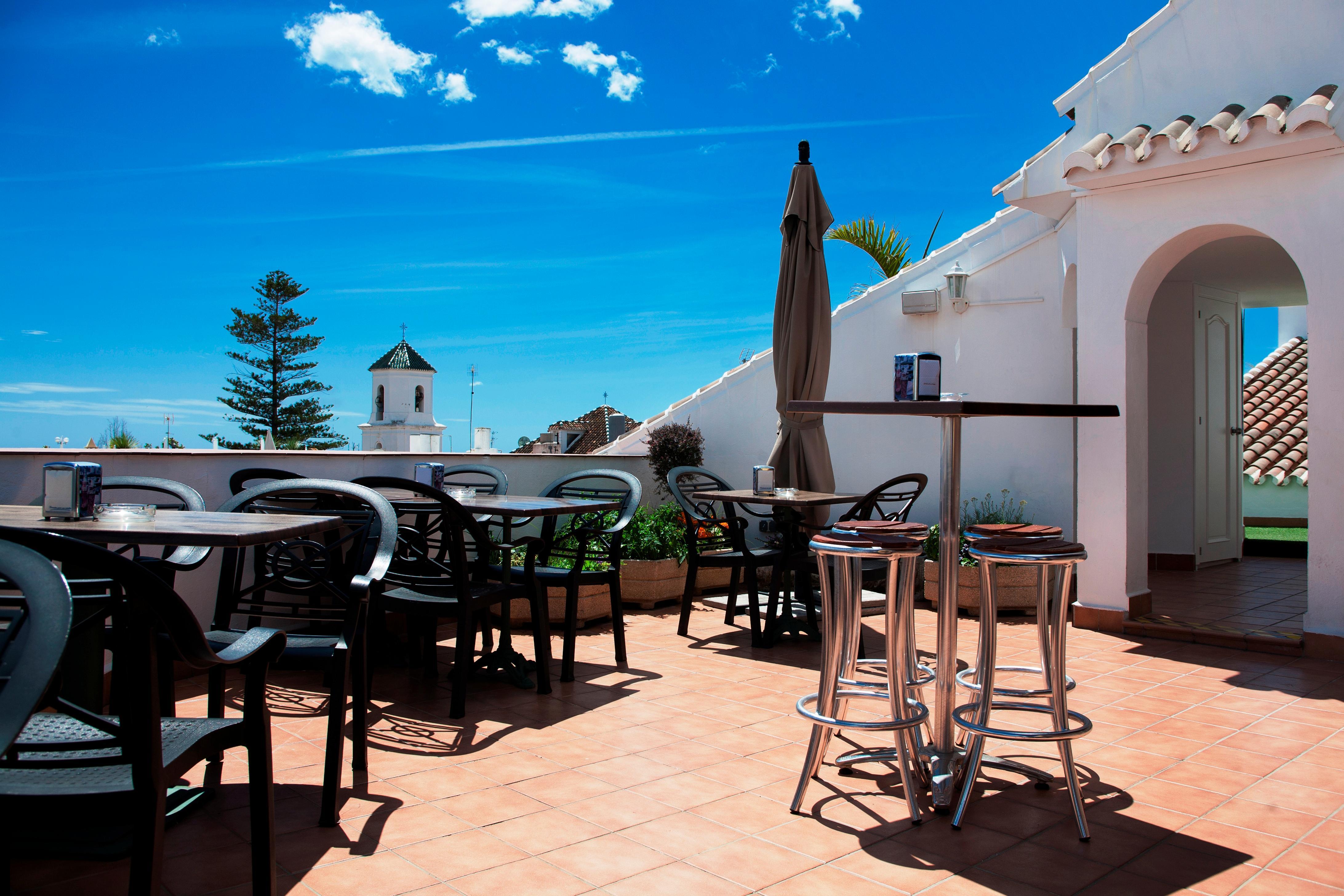 Hotel Plaza Cavana Nerja Exterior foto